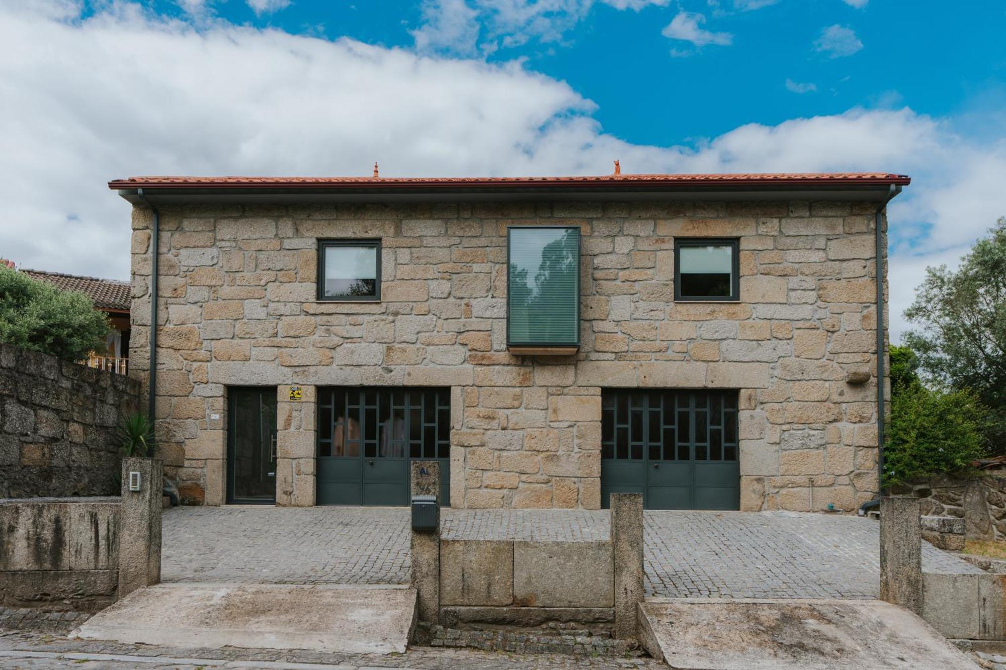 Casa Do Pinheiro - Alojamento Local Póvoa de Lanhoso Eksteriør billede